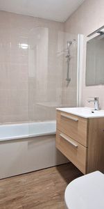 Location Appartement 2 pièces 28m² - Photo 3
