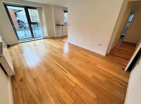 2 bedroom flat to rent - Photo 1