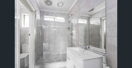 EASY LIVING AT EUMERALLA - Photo 2