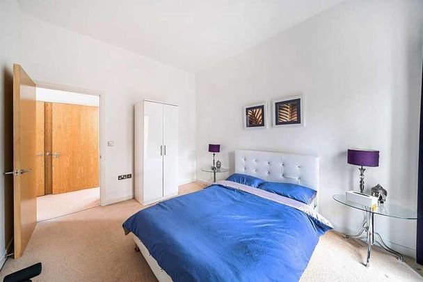 Leverton Close, Wood Green, N22 - Photo 1