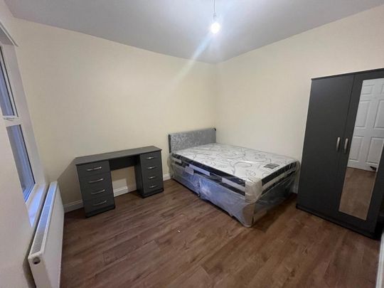 6 bedroom house share to rent - Photo 1
