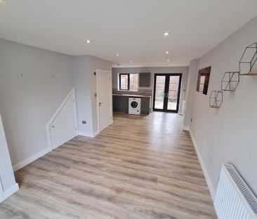 2 bedroom house to rent - Photo 2