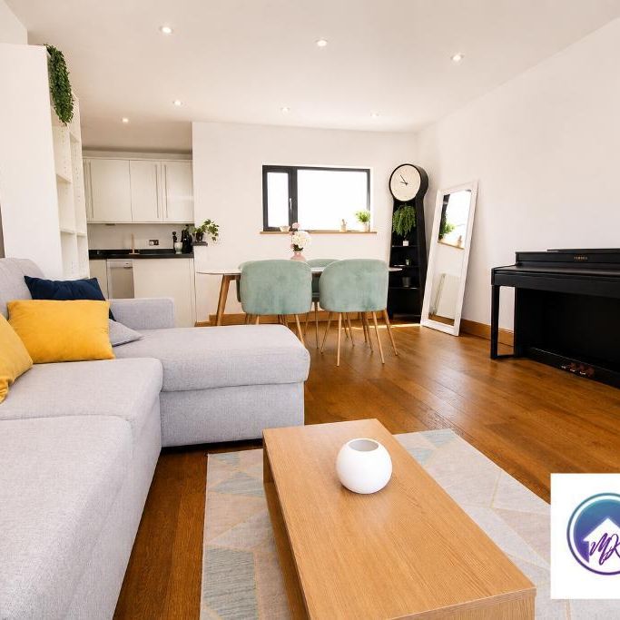 2 Bedroom Flat To Rent - Photo 1