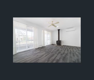 13 Cowie Place, Hoppers Crossing, Vic 3029 - Photo 2