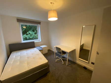 Flat 47, Samara Plaza, LS2 9DU, Leeds - Photo 2