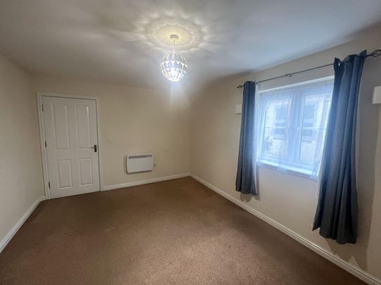 3 bedroom apartment to rent - Photo 1