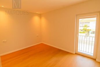 Apartamento T1+1 em Setúbal