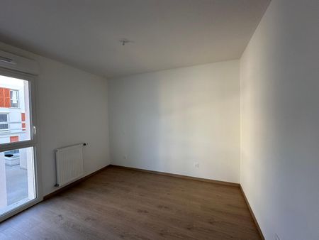 Location Appartement 2 pièces 46m² VILLENEUVE TOLOSANE 31270 - Photo 4