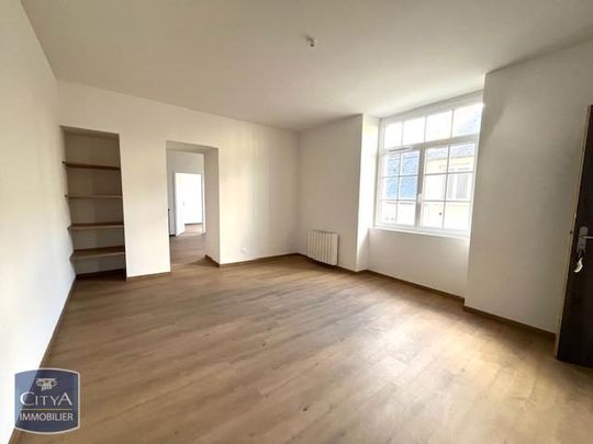 Location Appartement 2 pièces 53m² CHERBOURG-EN-COTENTIN 50100 - Photo 1