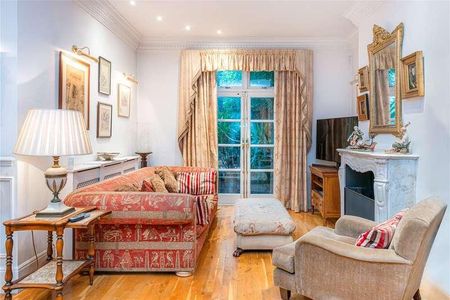 Brewster Gardens, London, W10 - Photo 2