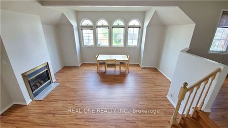 For Lease - 2885 Galleon Crescent, Mississauga, Ontario - Photo 3