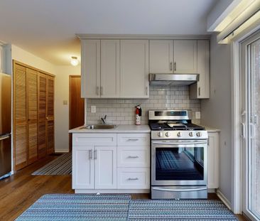 For Lease - 252 Elgin Mills Road Unit# Unit B, Richmond Hill, Ontario - Photo 6