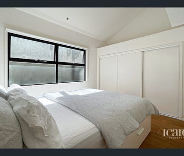 Inner city living in perfect location - Photo 2