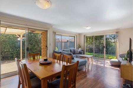 Adelaide Hills Family Home! - Photo 4