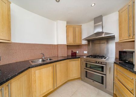 Coral Row, SW11 3UF, London - Photo 5