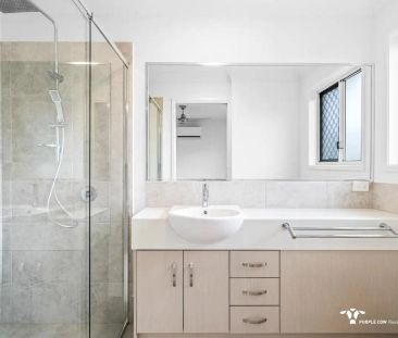 “Air cons to all bedrooms and living.” - Photo 4