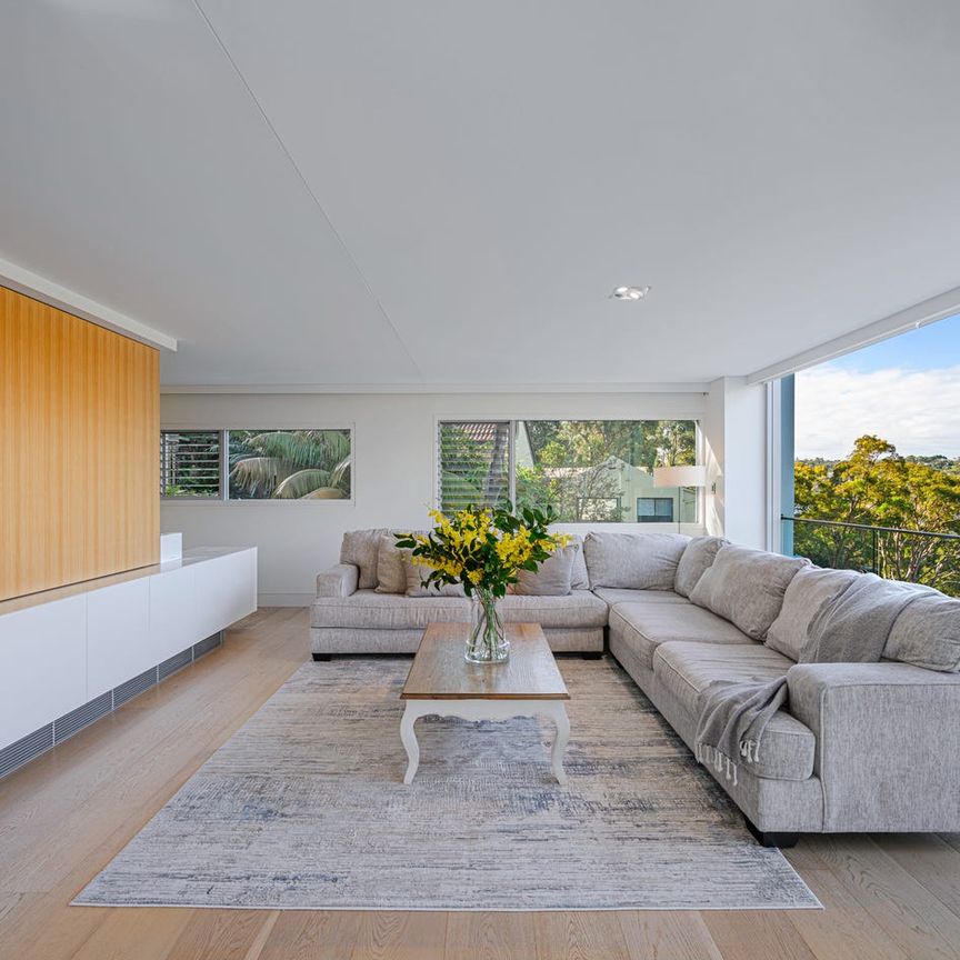 Fully Furnished and Luxury Bay View House for Leasing - Photo 1