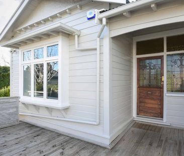 Prime Location - Photo 3