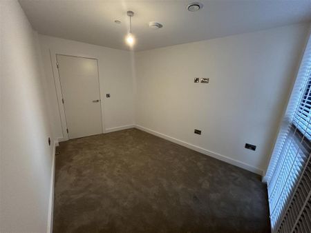 3 bedroom apartment to rent - Photo 3