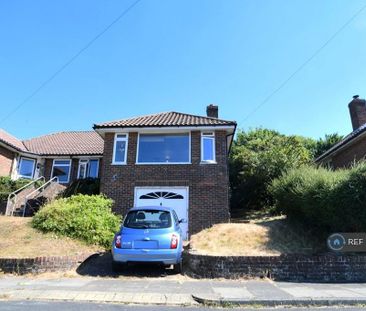 3 bedroom semi-detached house to rent - Photo 4