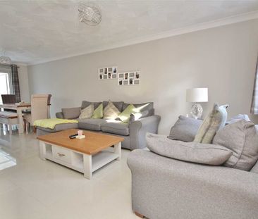Poole, Dorset - Photo 2