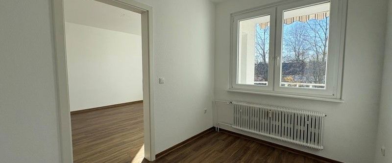 Wohlfühlen leicht gemacht – renovierte Wohnung mit Bad & Balkon - Photo 1