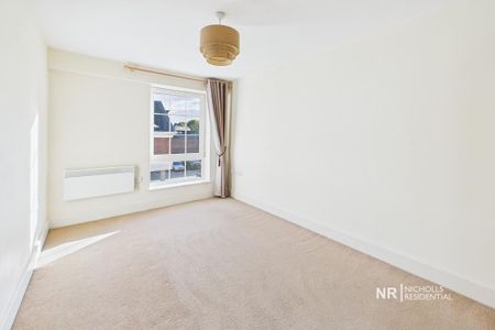 2 bedroom flat to rent - Photo 3