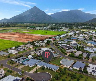 Spacious 4-Bedroom Family Home - Photo 2