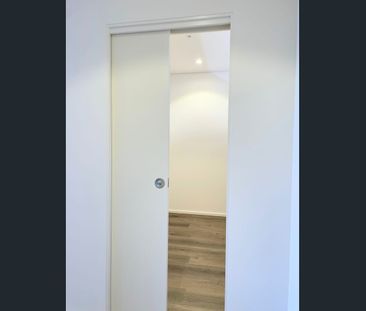 Brand New Apartment 1 Bedroom Plus Study Room For Lease - Photo 1