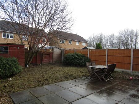 3 bedroom semi-detached house to rent - Photo 5