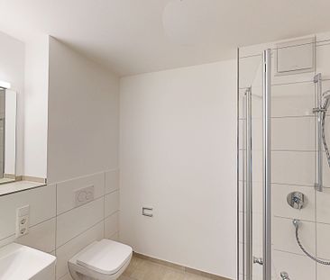 Quadratisch gut! Helle 2-Zimmer-Wohnung mit EBK und Loggia - Photo 3