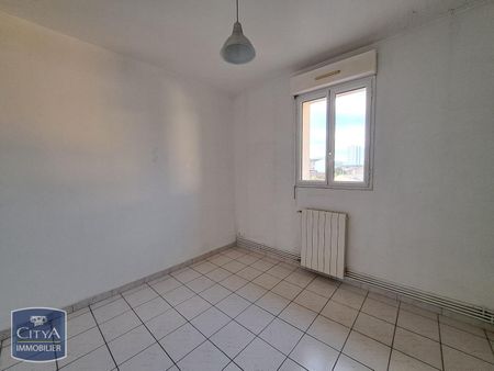 Location Appartement 3 pièces 73m² BORDEAUX 33000 - Photo 3