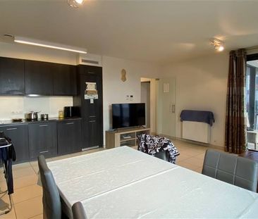 Appartement te huur - Photo 1