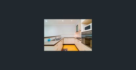 Perfect Family Home with Parkland Views - Photo 4