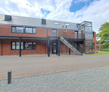 CENTRAAL GELEGEN GELIJKVLOERS APPARTEMENT MET TUINTJE - Foto 5