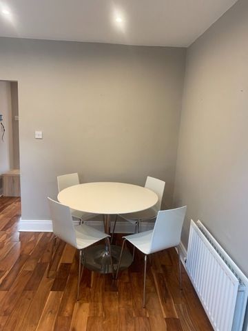 9 Fane Street, Belfast BT97BW - Photo 3