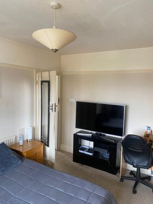Room in a Shared House, Horfield, BS7 - Photo 1