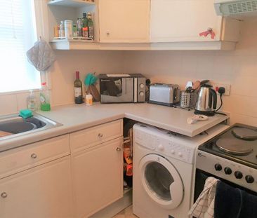 Studio to rent - Photo 5