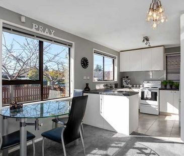 2/15 Orkney Street, Fendalton, NZ 8052 - Photo 3