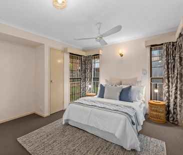 2 Coolcorra Ct, Carindale QLD 4152 - House For Rent | Domain - Photo 1