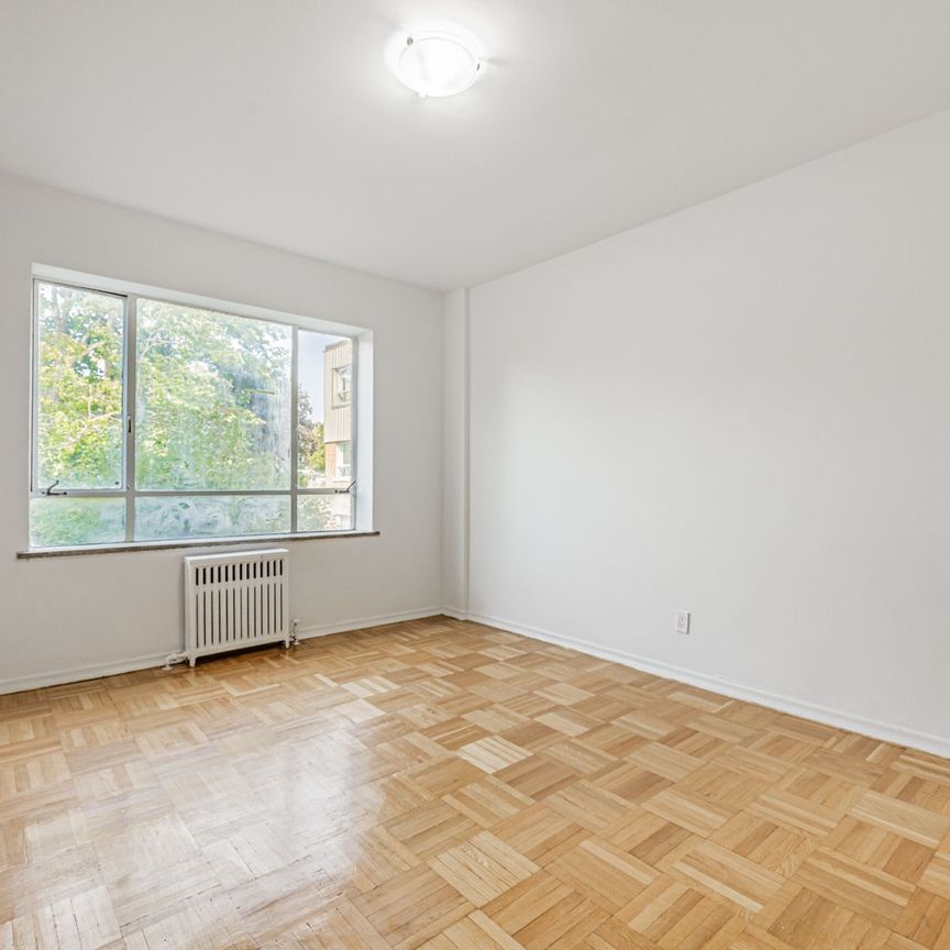 For Lease - 156 Kingston Road Unit# 103, Toronto, Ontario - Photo 1