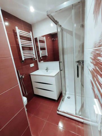Piso de alquiler en Calle Santa Clara, 6, Salesas - Foncalada - Campoamor - Photo 5