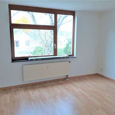 ***Hübsche 2-RW mit Balkon und herrlichem Ausblick*** - Foto 1