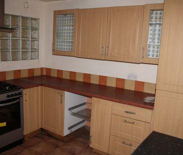 3 bedroom house to rent - Photo 3