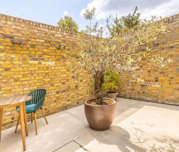 3 bedroom terraced house to rent - Photo 4