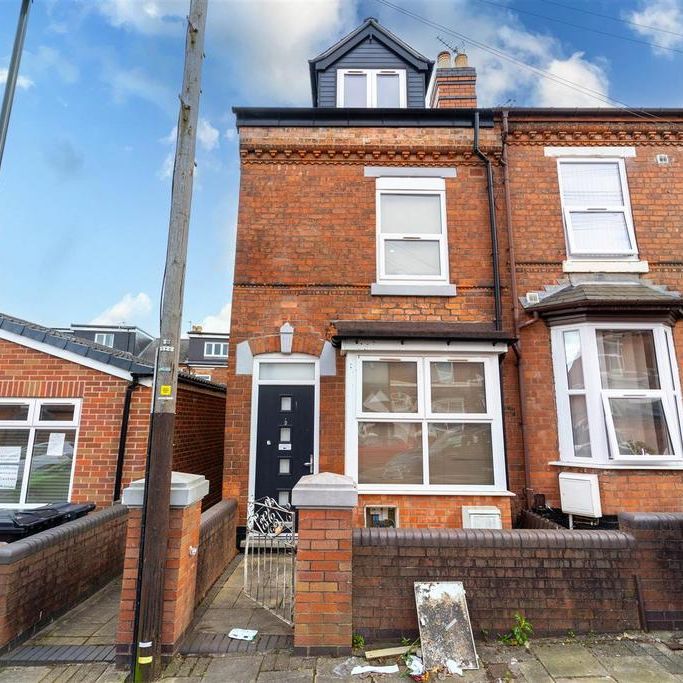 5 bedroom apartment to rent - Photo 1