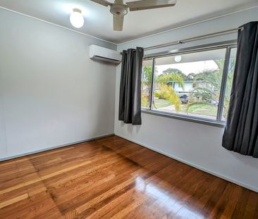SELF CONTAINED TOWNHOUSE, CLEAN & COMFORTABLE, SHORT WALK TO ALL YO... - Photo 1