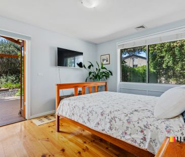 Classic Canberran Home With Native Gardens - Photo 5