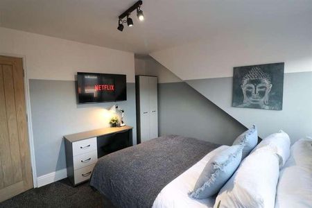 Carberry Place, Leeds, LS6 - Photo 3