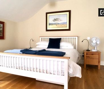 Chic studio apartment for rent in Killiney, Dublin - Photo 3